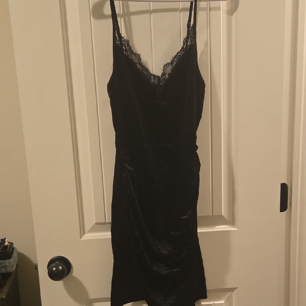 Black Lace-Trim Slip Dress - Unbranded